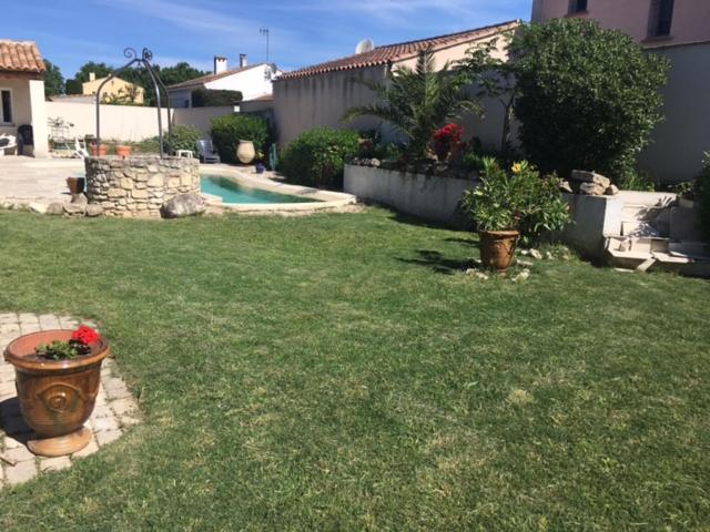 Coquet 2 Pieces Au Calme Avec Piscine Villa Фонвией Екстериор снимка