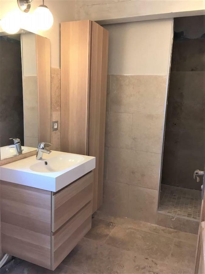 Coquet 2 Pieces Au Calme Avec Piscine Villa Фонвией Екстериор снимка